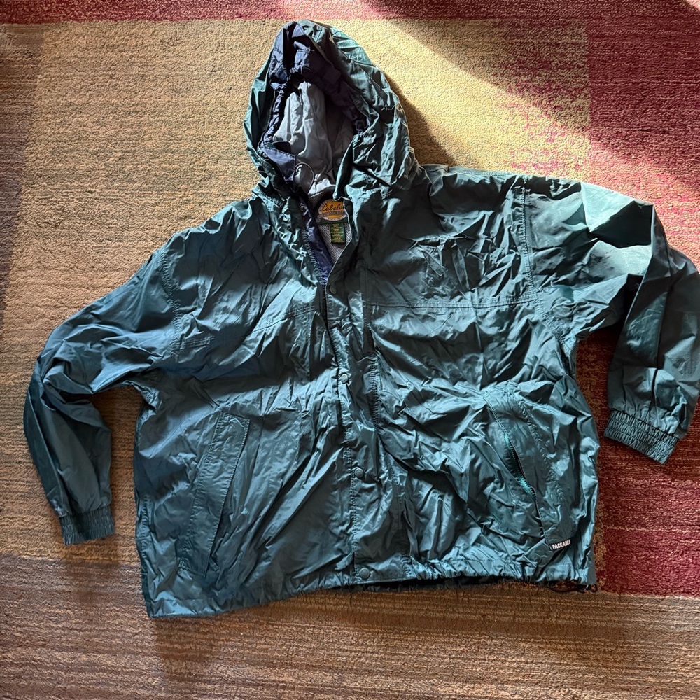 Cabela's Green and Blue size 3xl packable rain jacket